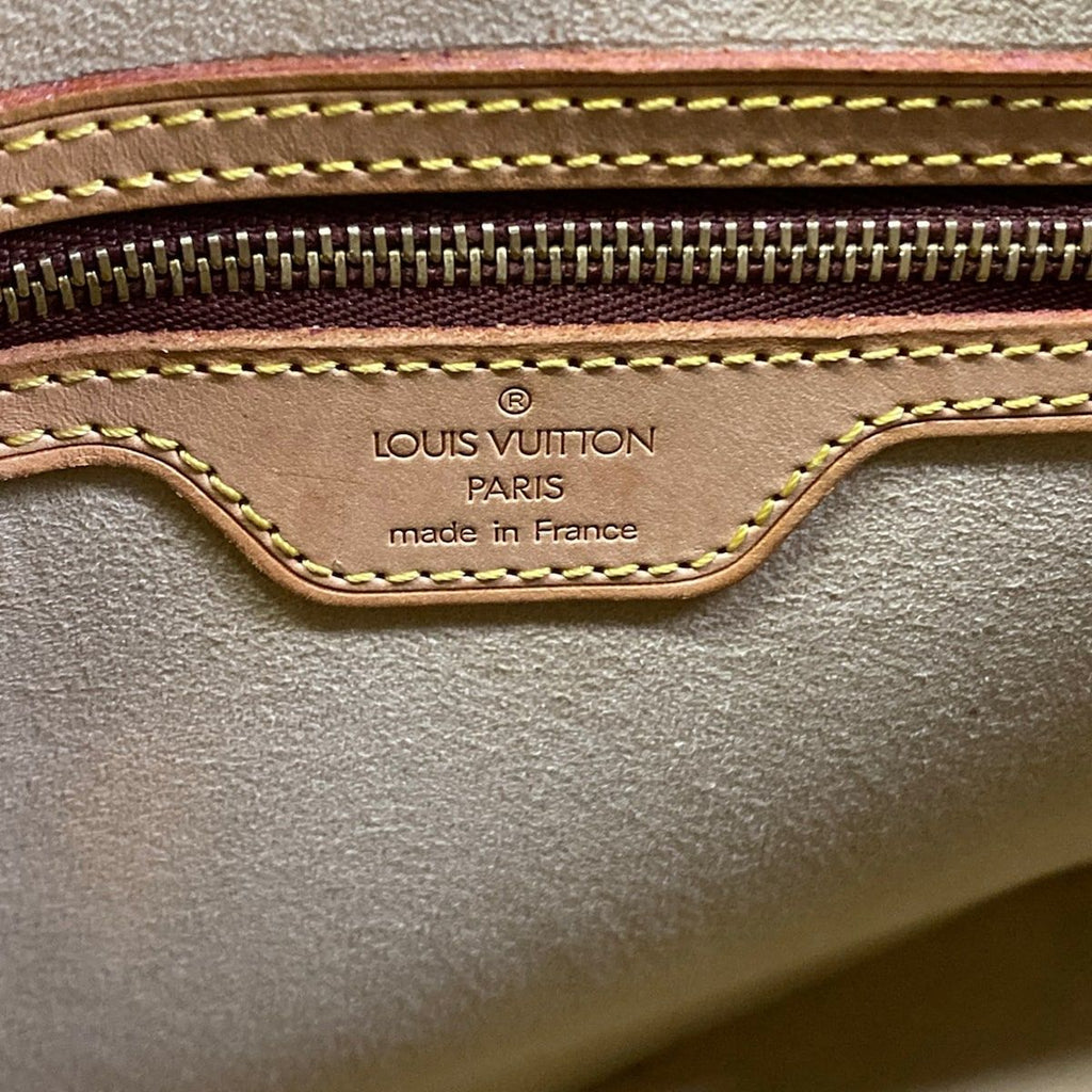 Louis Vuitton Shoulder Bag Monogram Looping MM — view 9
