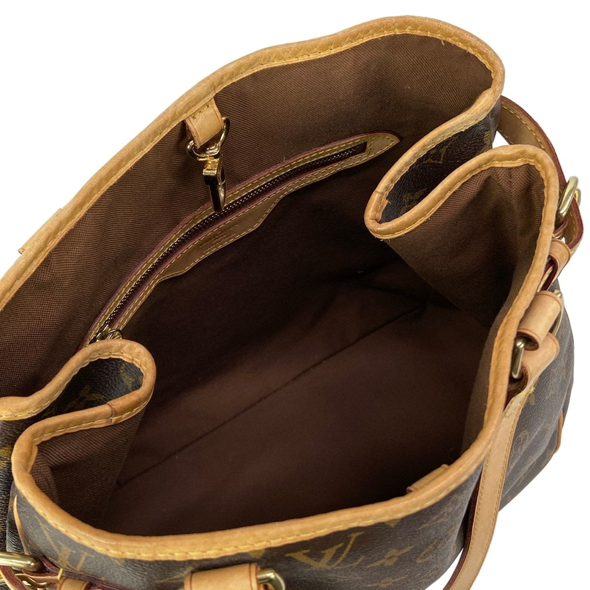 Louis Vuitton Shoulder Bag Monogram Batignolles Vertical — view 7
