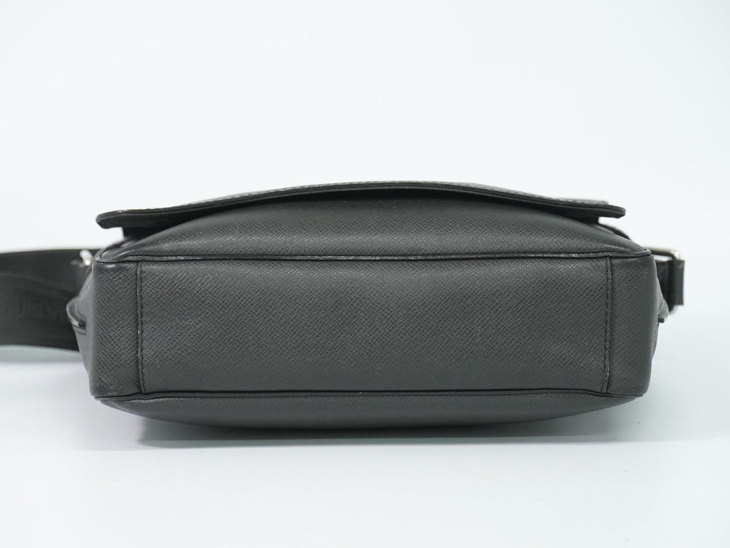 Louis Vuitton LV PM Taiga Leather Shoulder Bag Ardoise Black Second — view 3