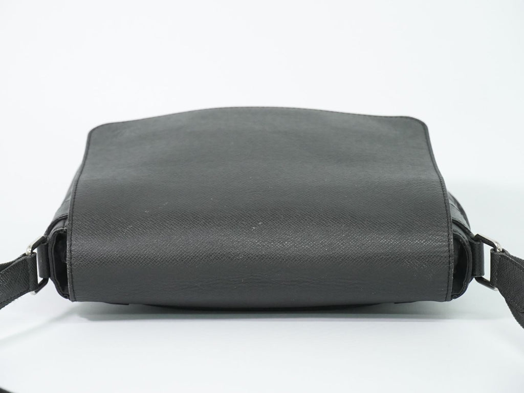 Louis Vuitton LV PM Taiga Leather Shoulder Bag Ardoise Black Second — view 5