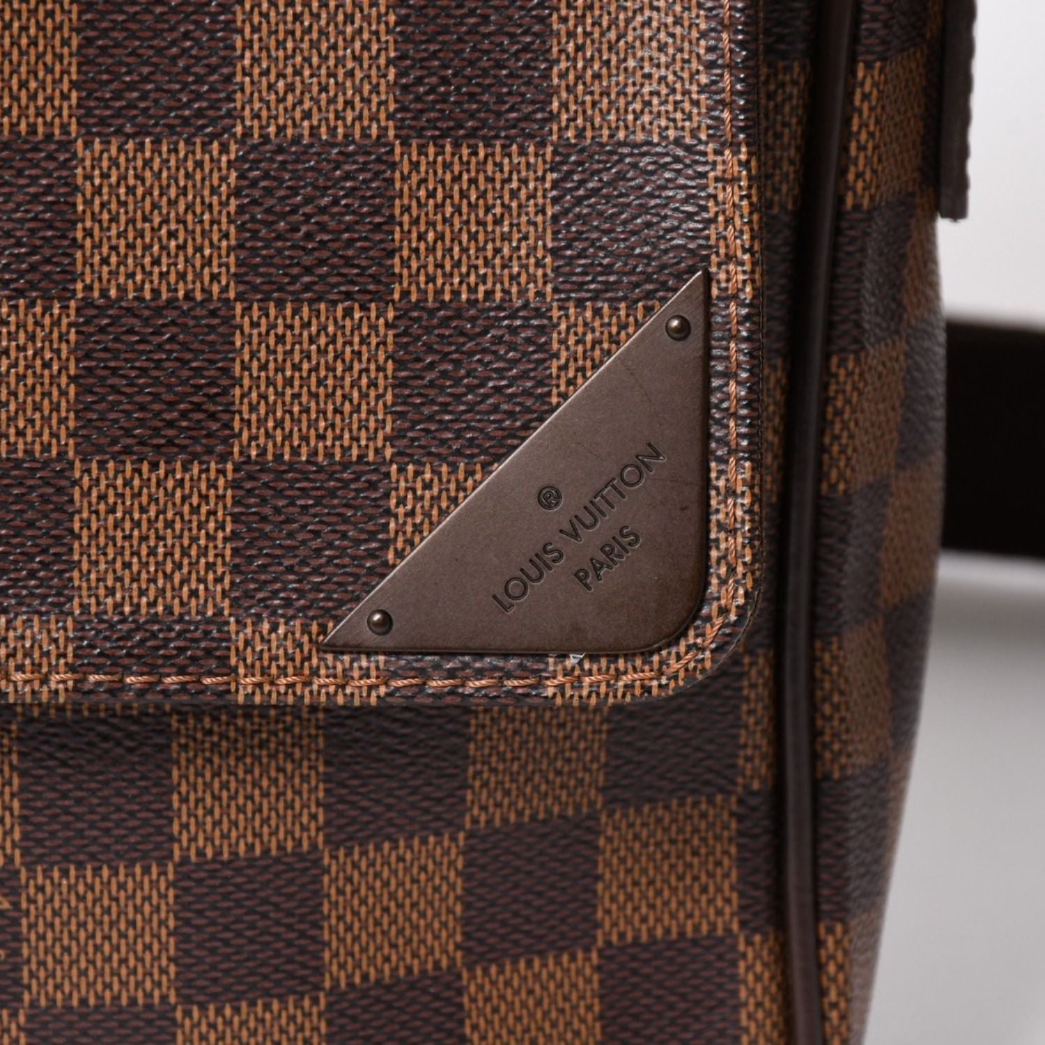 Louis Vuitton Shelton MM Damier Graphite Shoulder Bag Leather Brown Gold — view 8