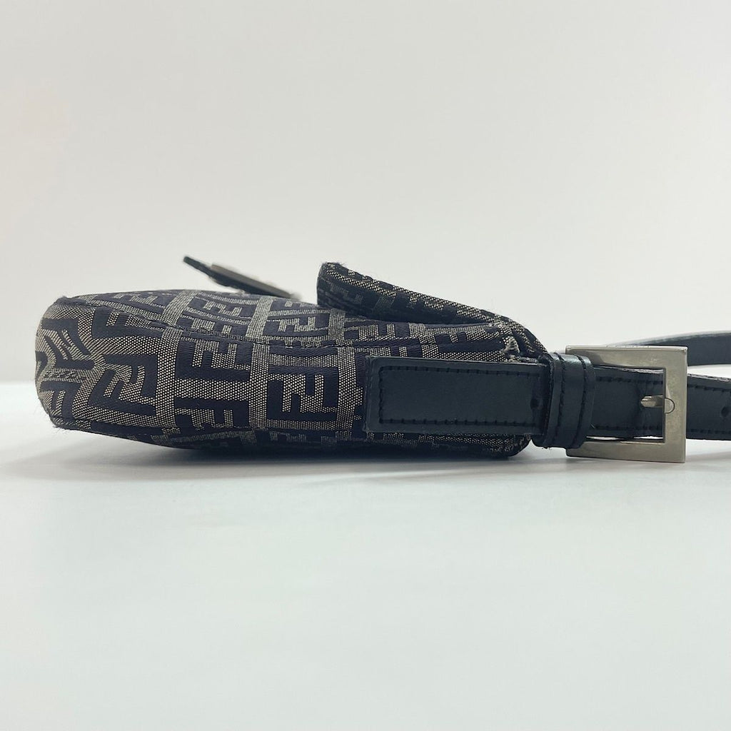 Fendi Shoulder Bag Mamma Bucket Zucchino — view 5