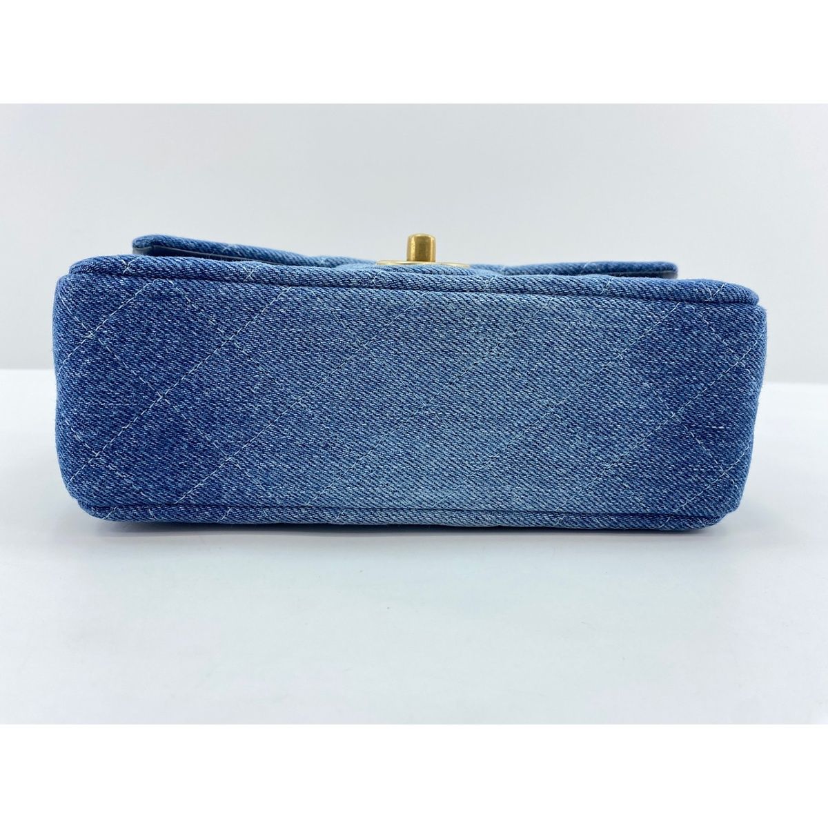 Chanel Shoulder Bag Mini Quilted — view 6