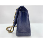 Chanel Shoulder Bag Quilted 30 — view 5