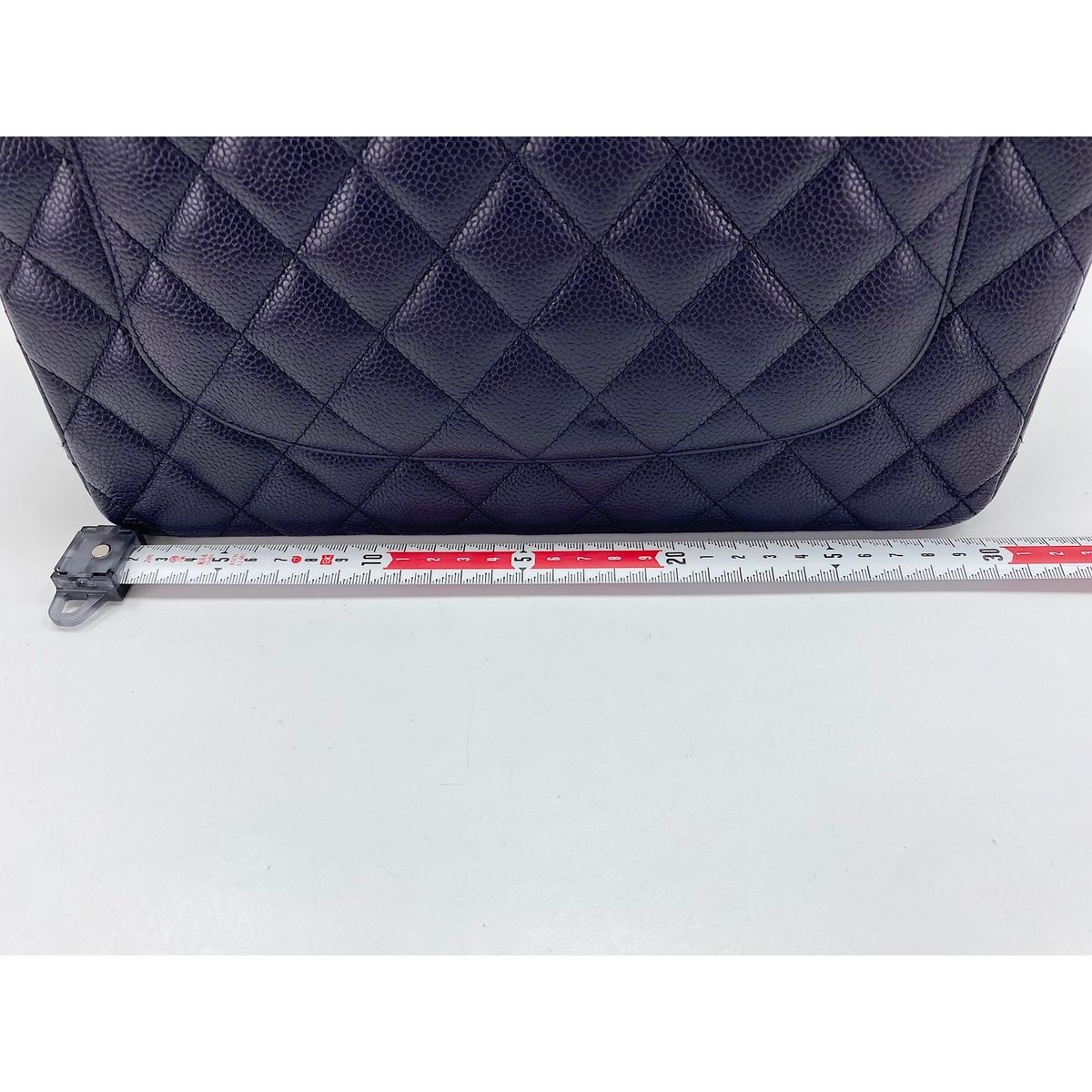 Chanel Shoulder Bag Quilted 30 — view 4
