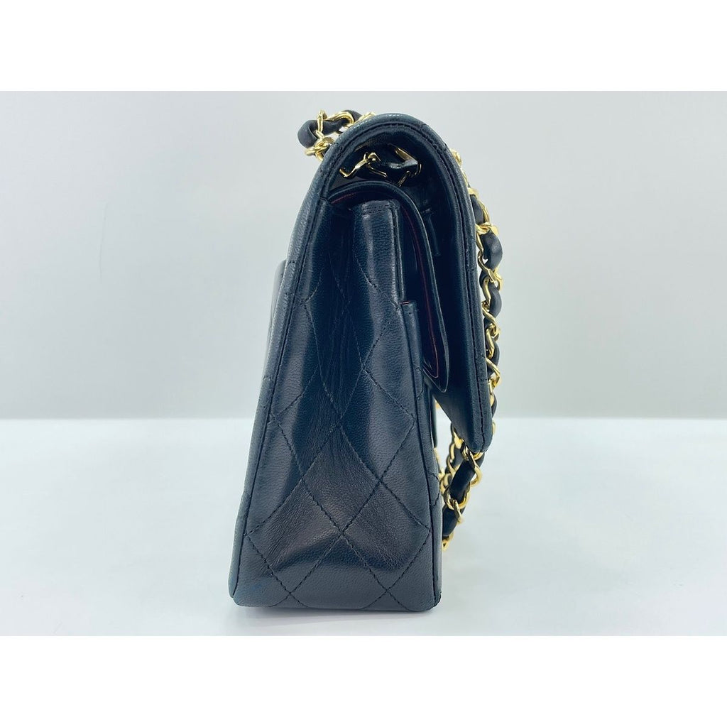 Chanel Shoulder Bag Quilted — view 4