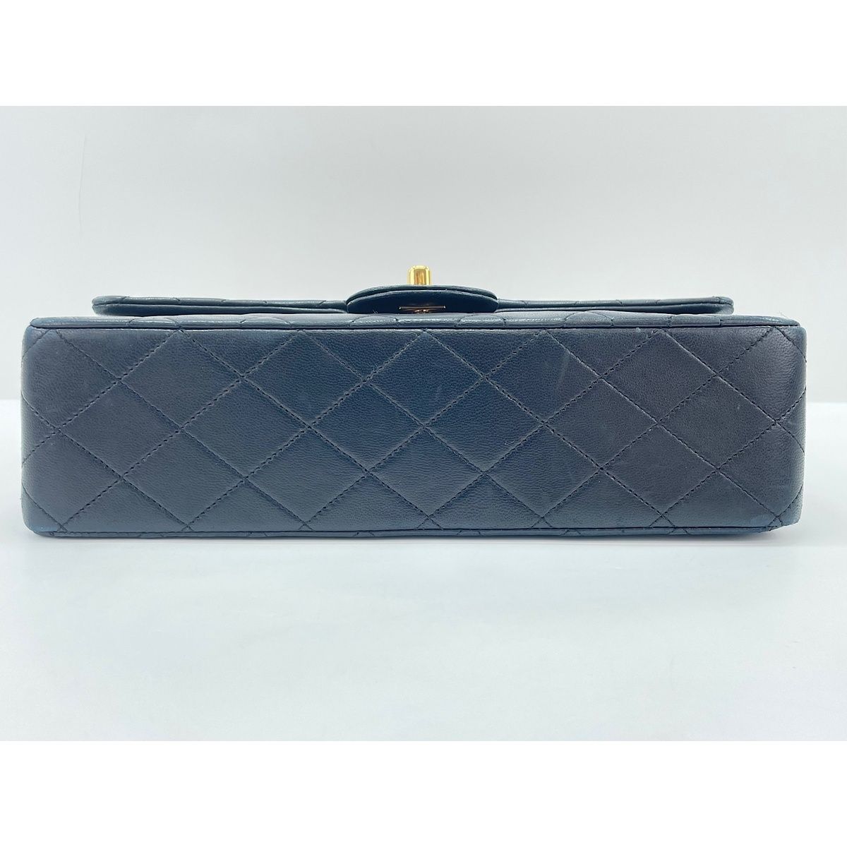 Chanel Shoulder Bag Quilted — view 6