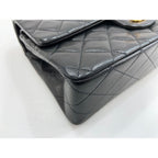 Chanel Shoulder Bag Quilted 25 — view 8