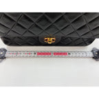 Chanel Shoulder Bag Quilted 25 — view 4