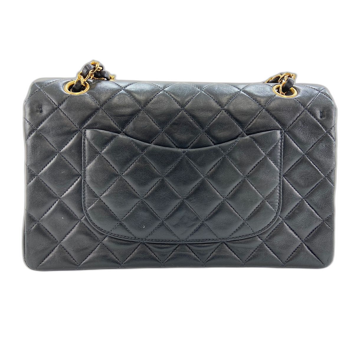 Chanel Shoulder Bag Quilted 25 — view 3