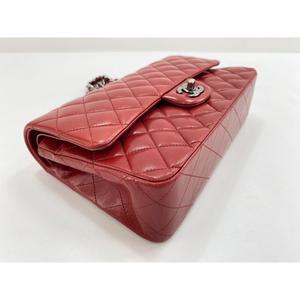 Chanel Shoulder Bag Quilted 25 — view 7