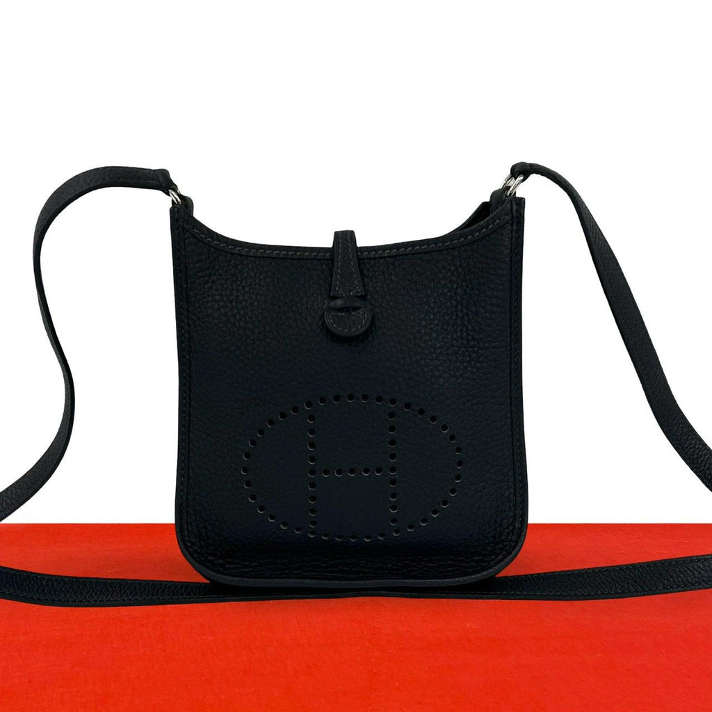 Hermes Evelyne TPM Logo Taurillon Clemence Mini Shoulder Bag Pochette Blue