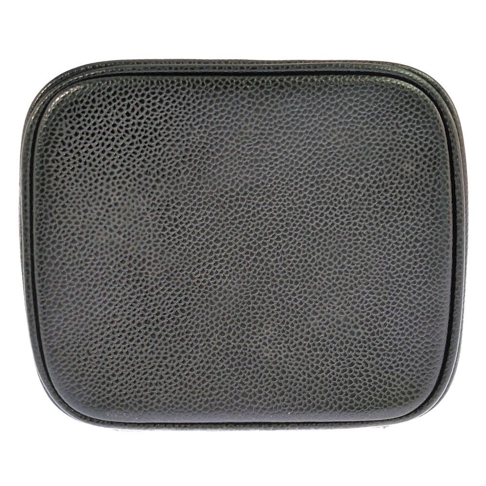 Chanel Caviar Leather Vanity Bag Handbag Black — view 4
