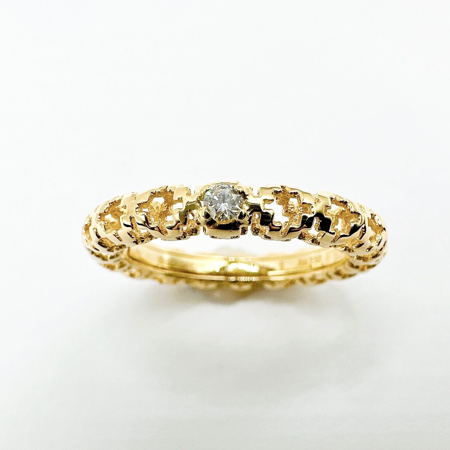 Gucci Diamantissima Diamond Yellow Gold Ring — view 2