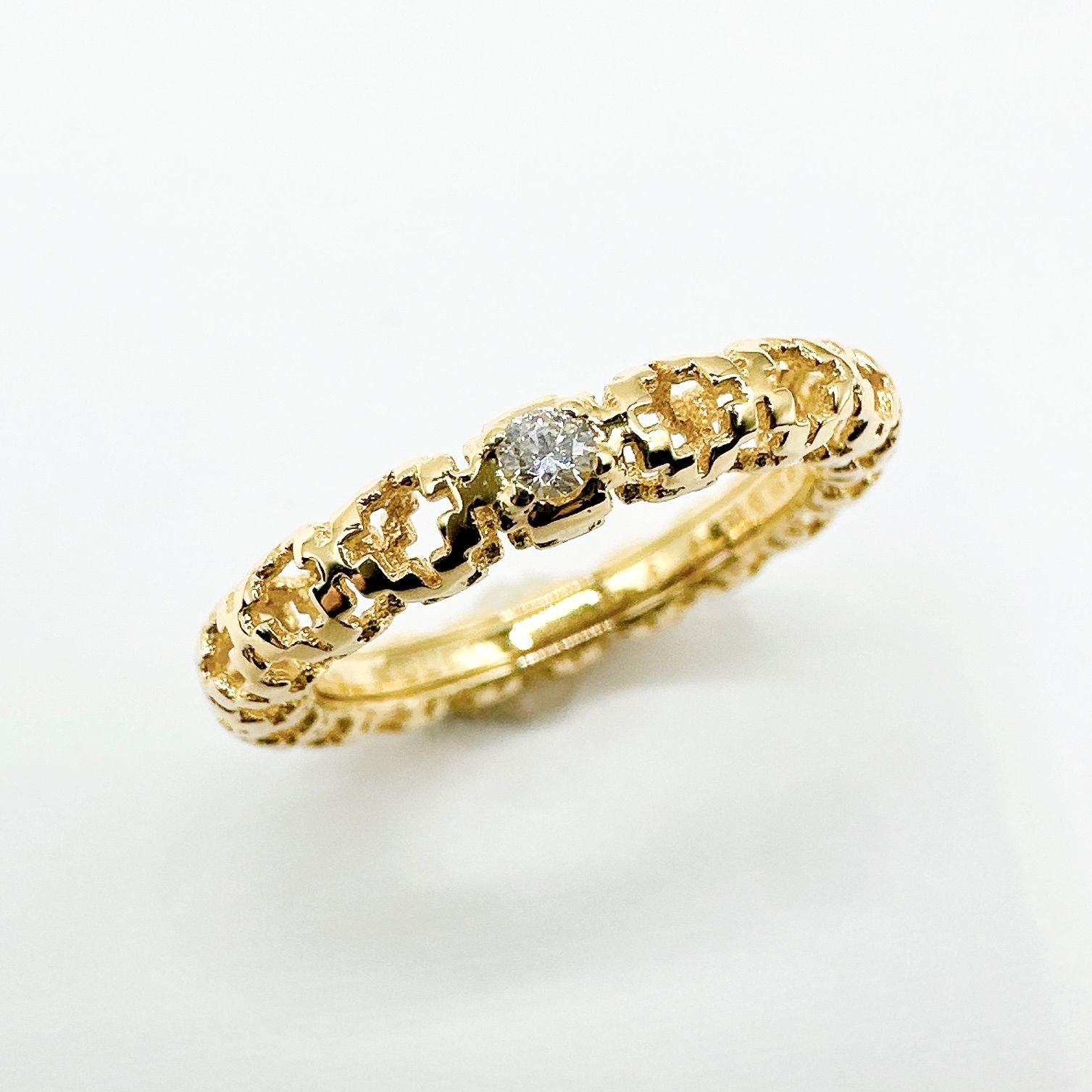 Gucci Diamantissima Diamond Yellow Gold Ring — view 3