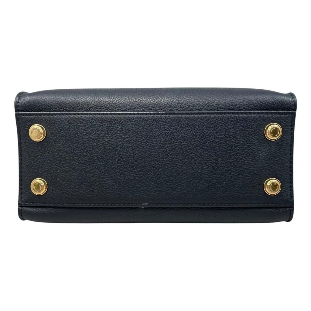 Louis Vuitton Shoulder Bag on My Side PM Monogram Mahina Calf Leather Noir Black — view 5