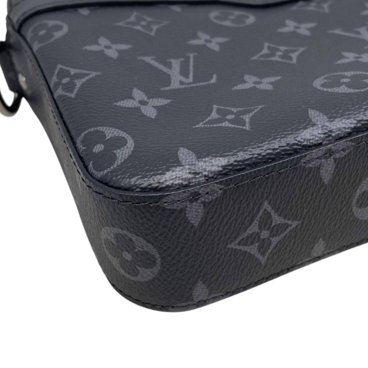 Louis Vuitton Shoulder Bag Trio Messenger Monogram Eclipse Reverse Black Gray — view 6
