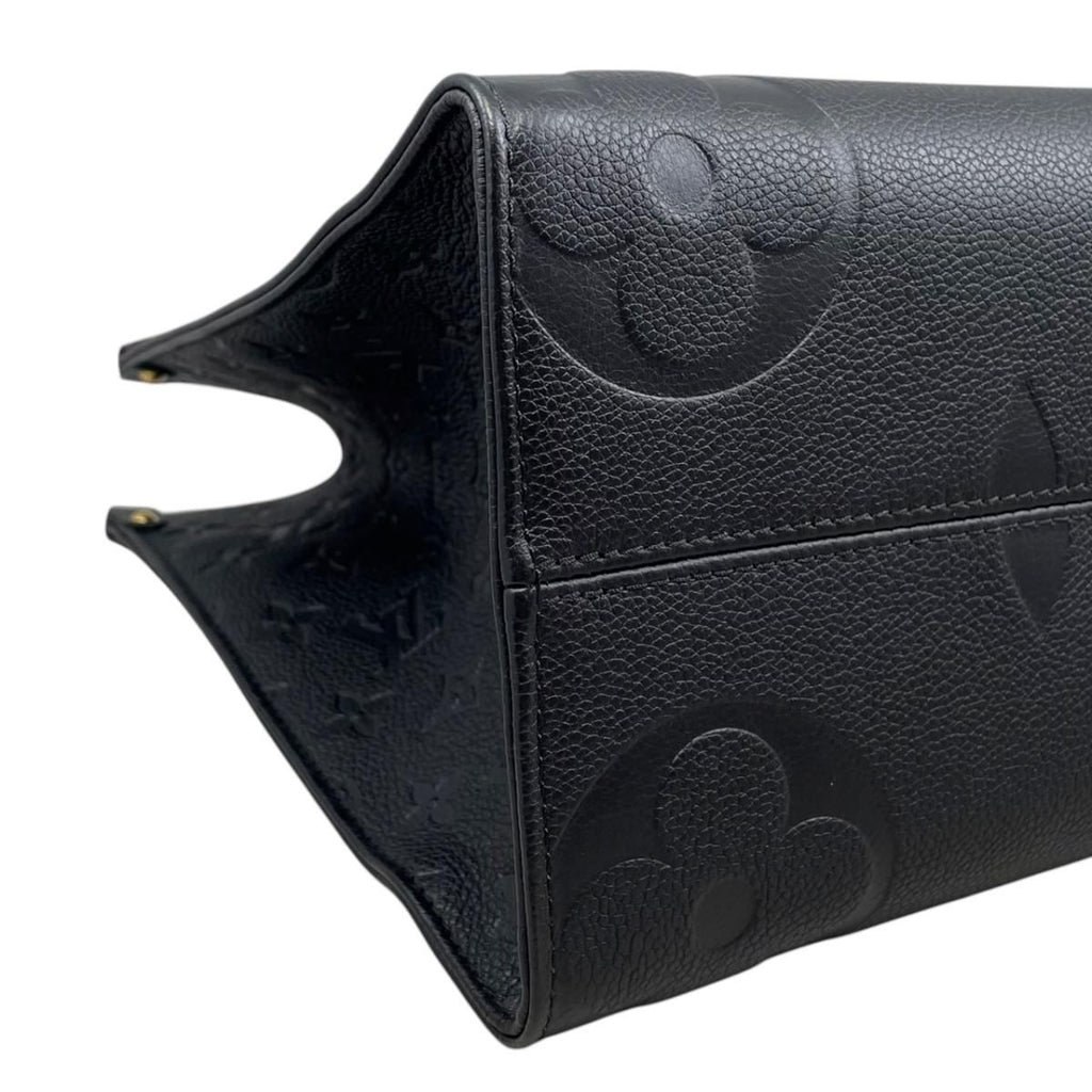 Louis Vuitton Tote On The Go MM Monogram Empreinte Noir Black — view 6