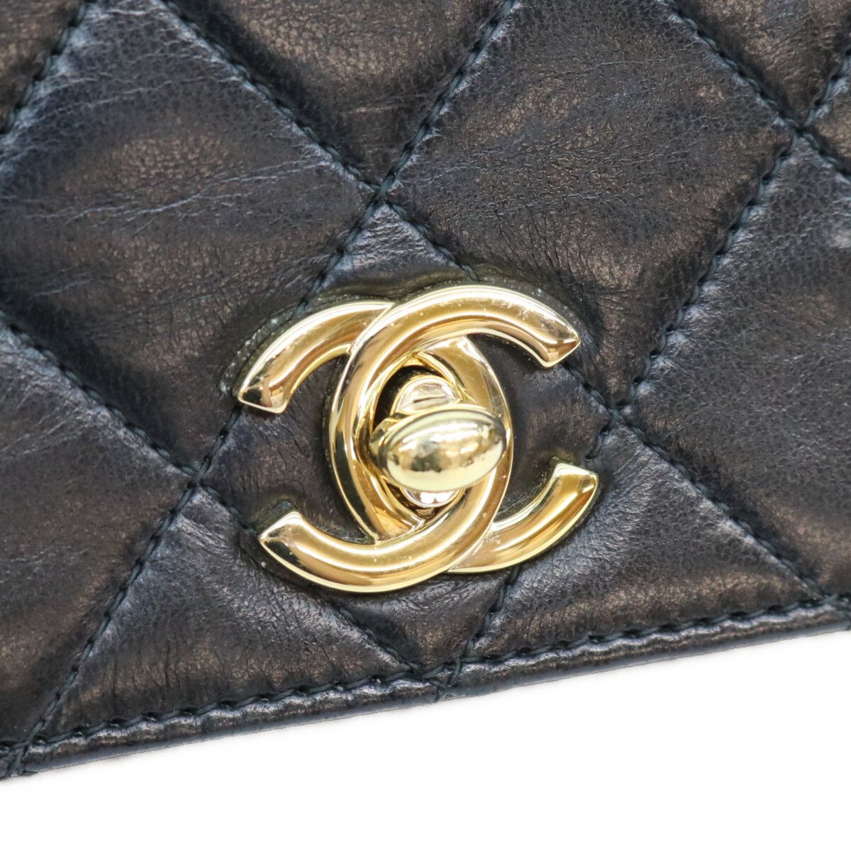 Chanel Black Lamb Gold Full Flap Turnlock Quilted 23 — view 6