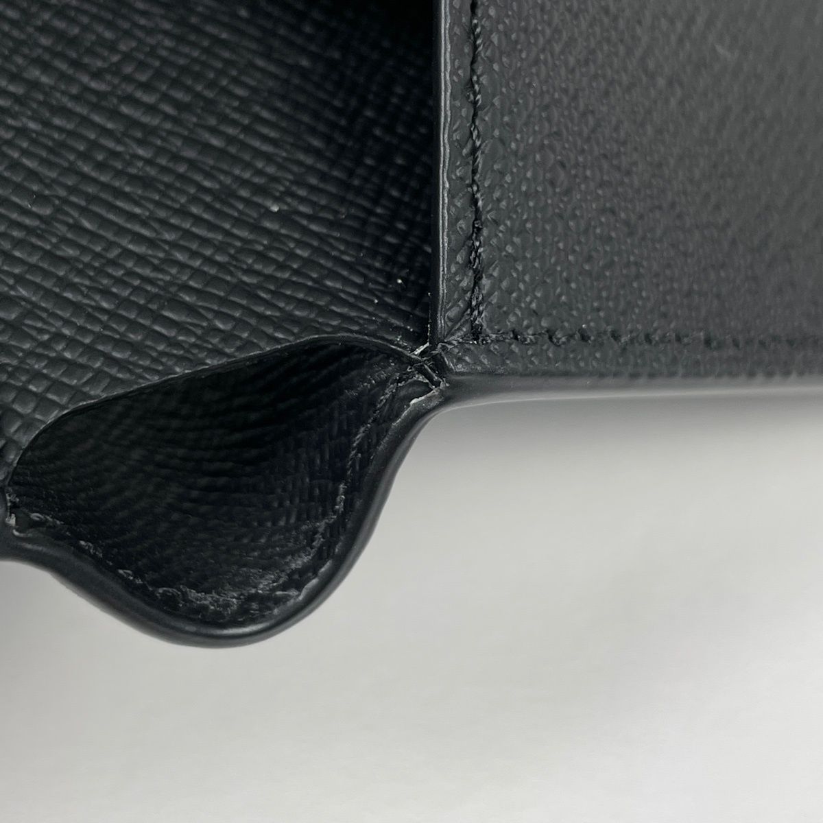 Louis Vuitton Portefeuille Calf Bifold Wallet Monogram Eclipse Noir — view 4