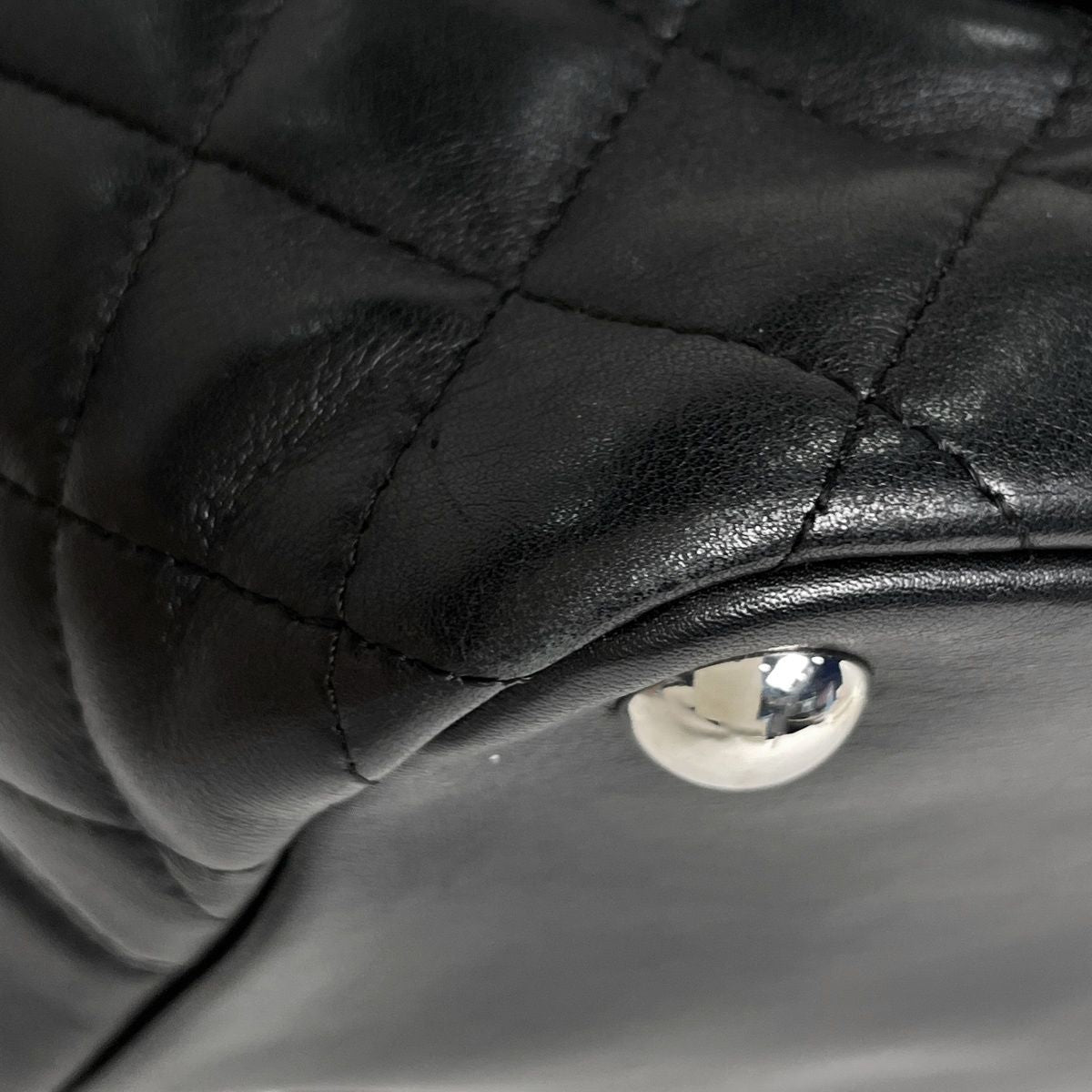 Chanel Cambon Line Large Tote CC Logo Leather Black — view 3