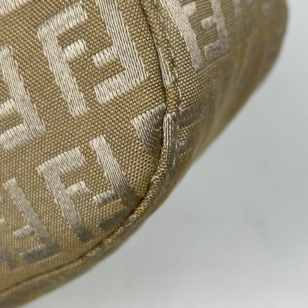 Fendi Handbag Zucchino Pattern Mamma Baguette Canvas Beige — view 3
