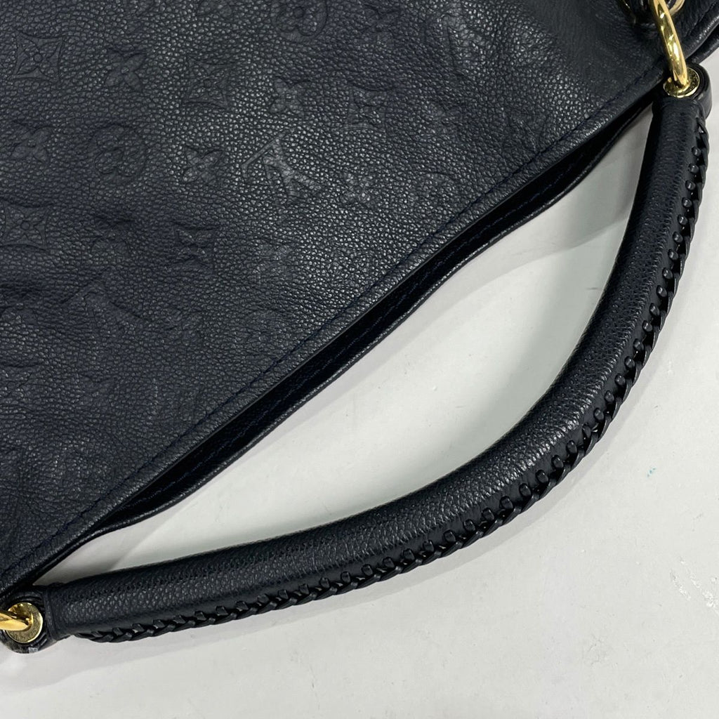 Louis Vuitton Artsy MM Shoulder Bag Monogram Empreinte Noir — view 6