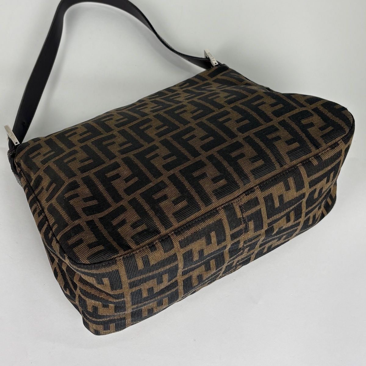 Fendi Shoulder Bag Zucca Pattern Mamma Bucket Canvas Brown — view 2