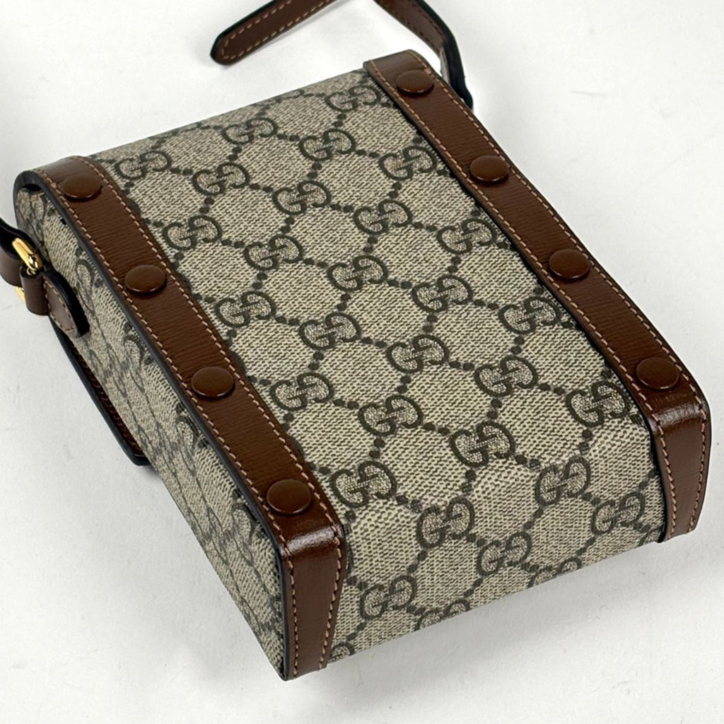 Gucci Shoulder Bag Horsebit GG Pattern Brown — view 2