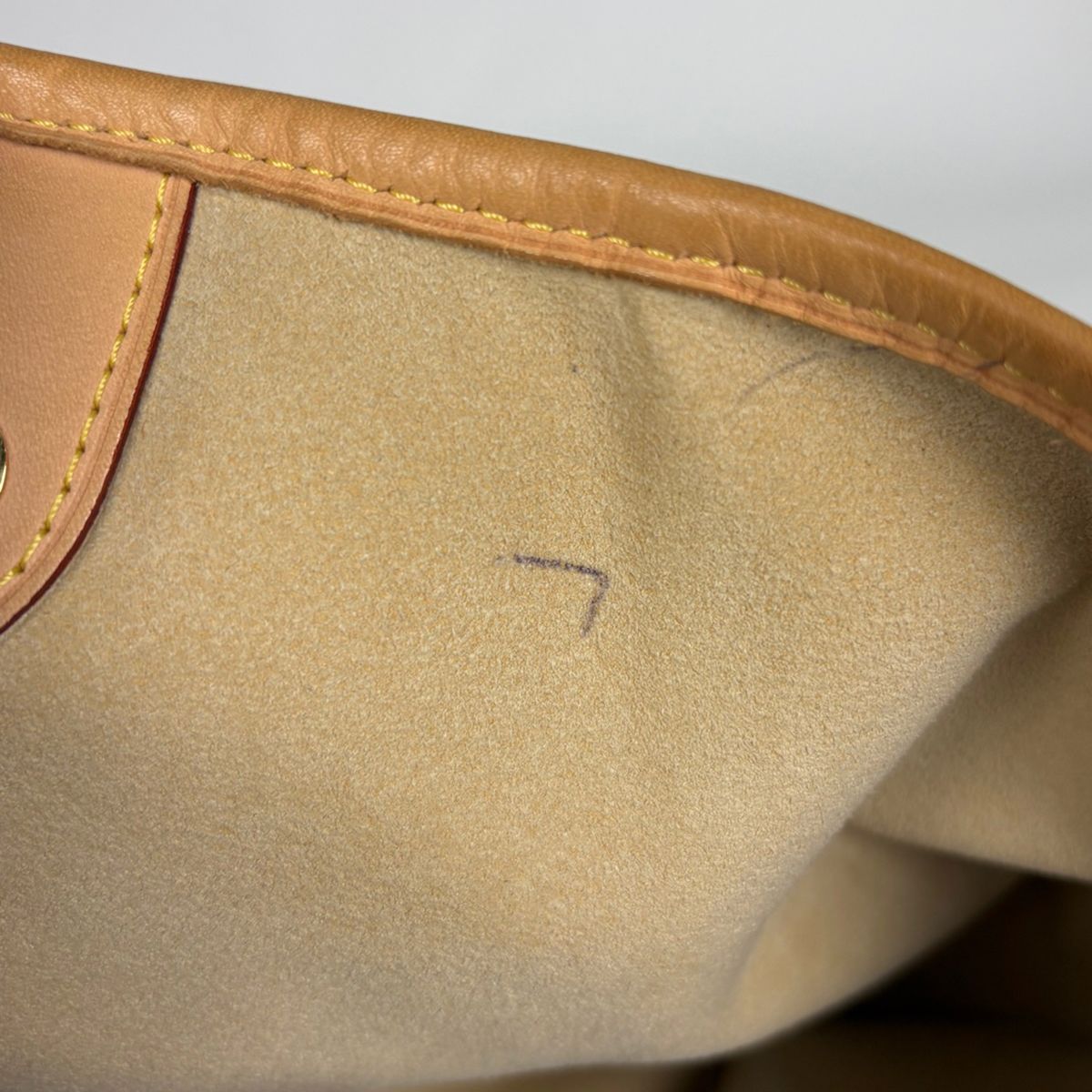 Louis Vuitton Galleria PM Shoulder Bag Monogram Brown — view 7