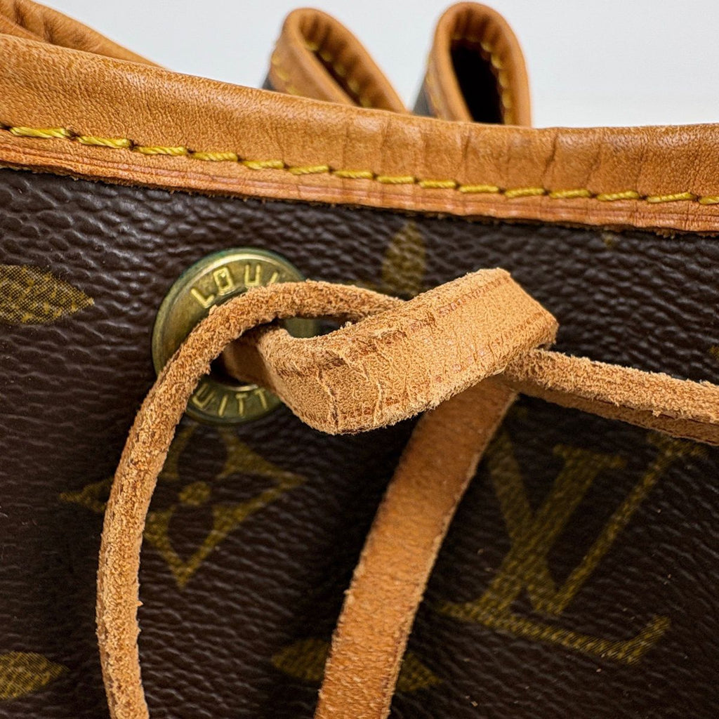 Louis Vuitton Petit Noe Shoulder Bag Drawstring Monogram Brown — view 5