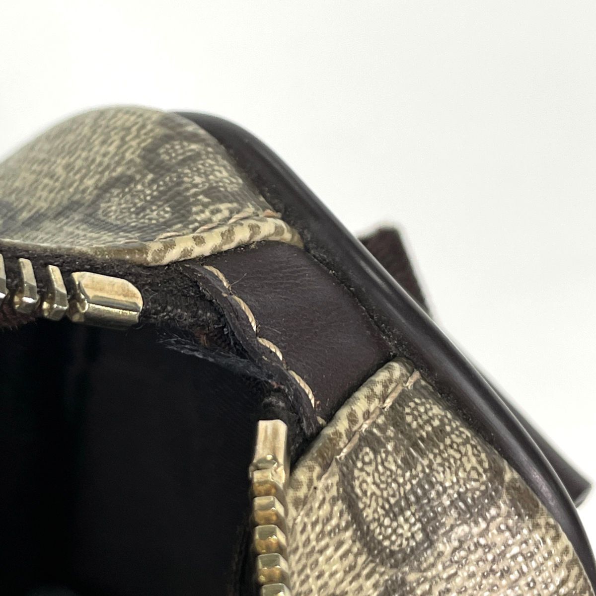 Gucci Shoulder Bag GG Pattern Brown — view 8
