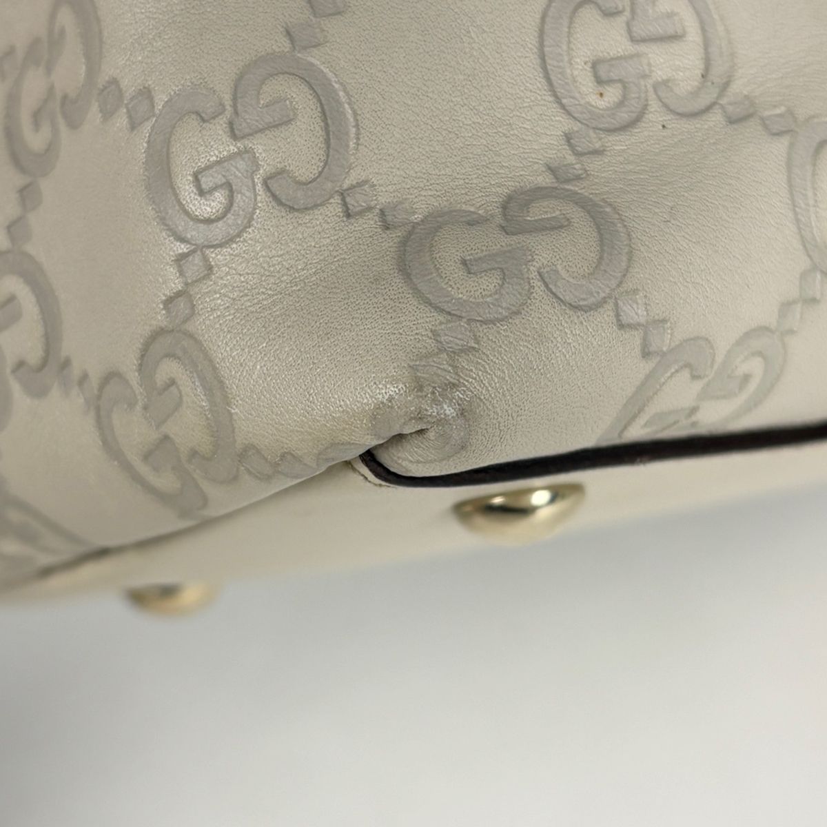 Gucci Guccissima Tote GG Pattern Shimarais White — view 3
