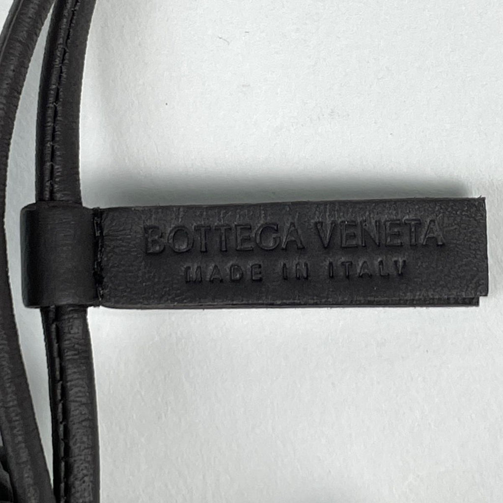 Bottega Veneta Bag Charm Intrecciato Dog Leather Brown — view 5