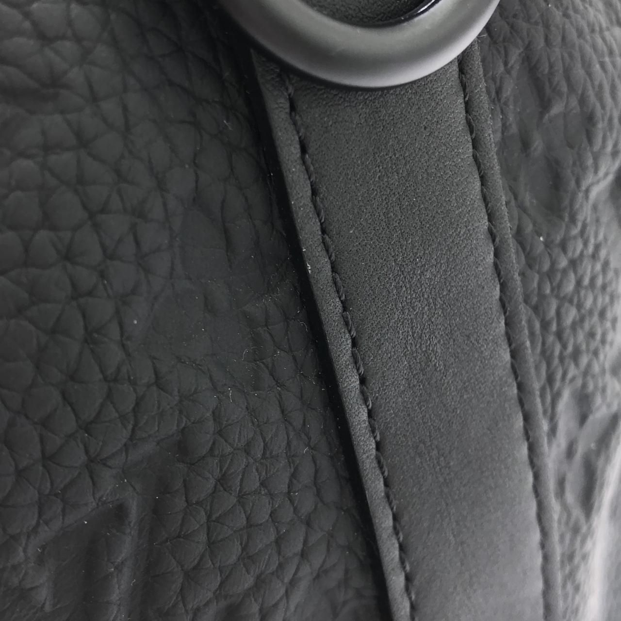 Louis Vuitton Taurillon Monogram Keepall Bandouliere 35 Boston — view 3