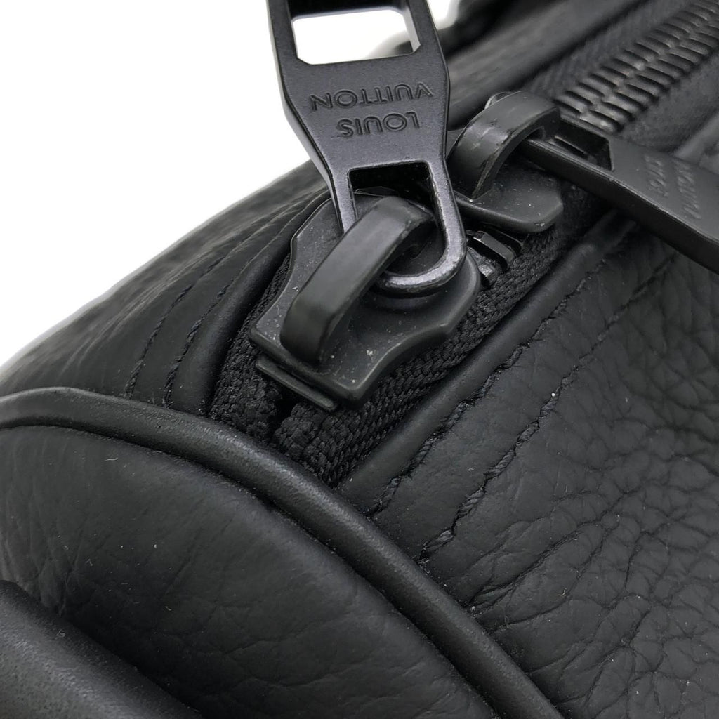Louis Vuitton Taurillon Monogram Keepall Bandouliere 35 Boston — view 4