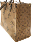Louis Vuitton Monogram Giant On The Go GM — view 7