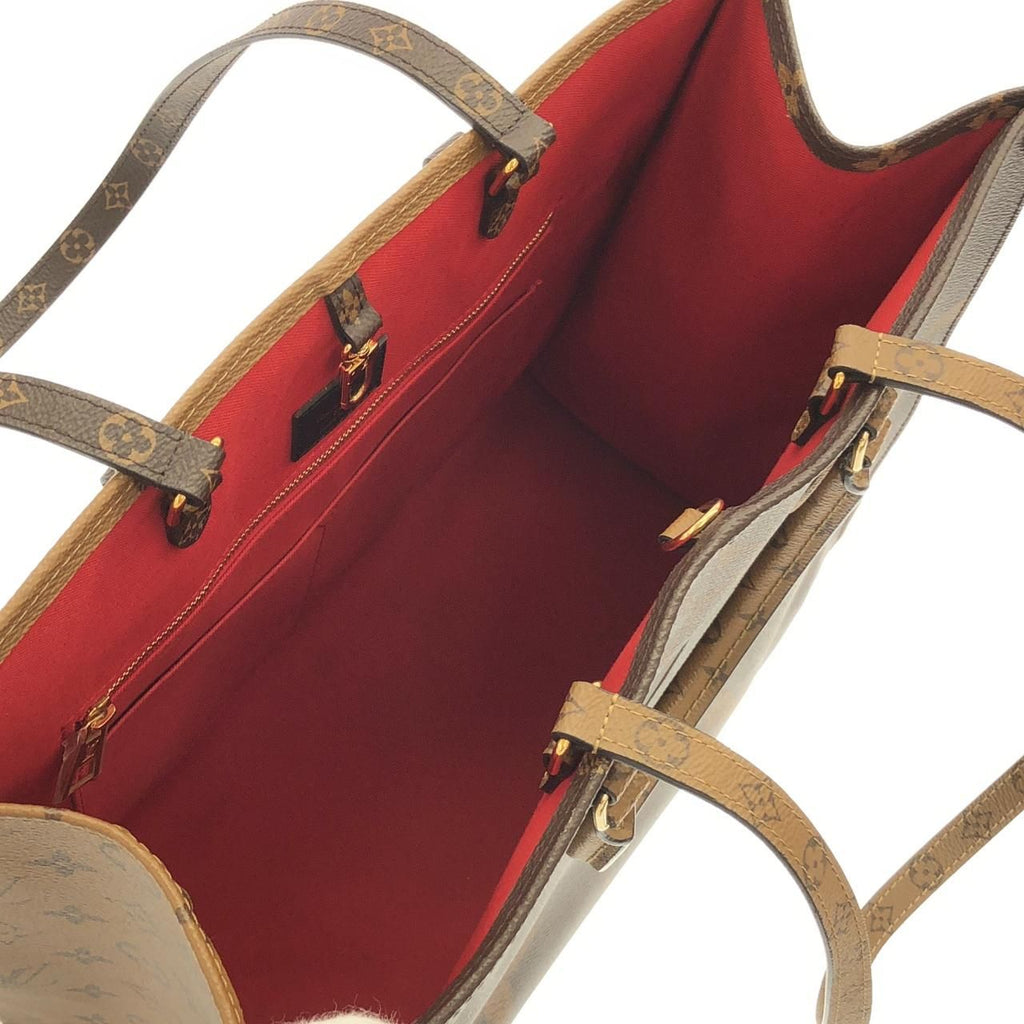 Louis Vuitton Monogram Giant On The Go GM — view 9