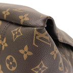 Louis Vuitton Monogram Artsy MM Shoulder — view 2