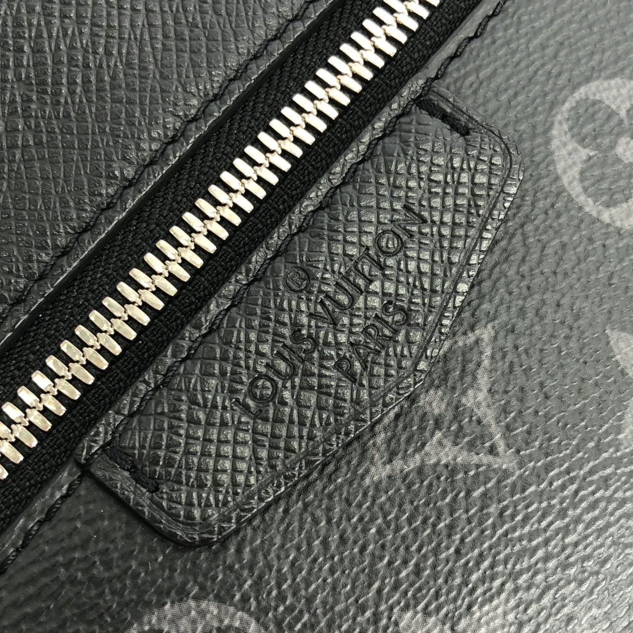 Louis Vuitton Taiga Rama Outdoor Messenger PM Shoulder — view 4