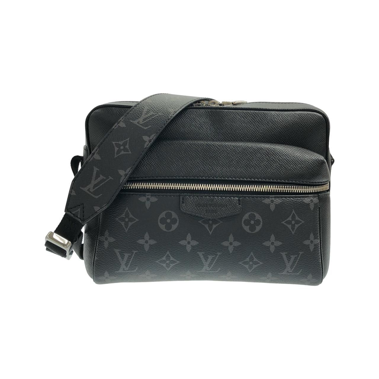 Louis Vuitton Taiga Rama Outdoor Messenger PM Shoulder