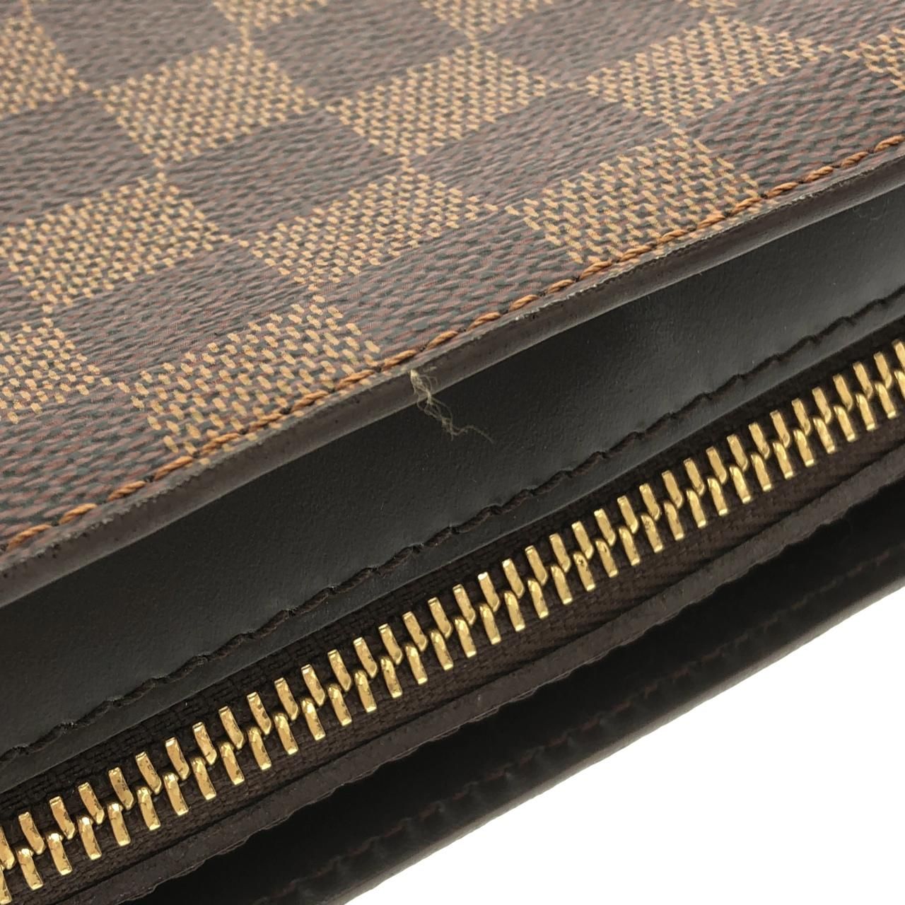Louis Vuitton Damier Saint Second — view 4