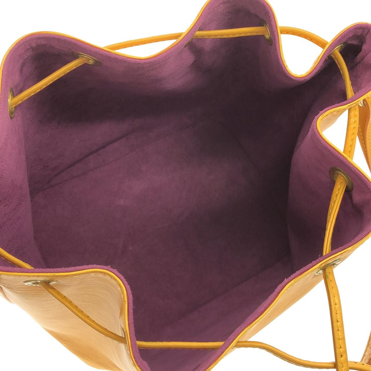 Louis Vuitton Epi Petit Noe Shoulder — view 8