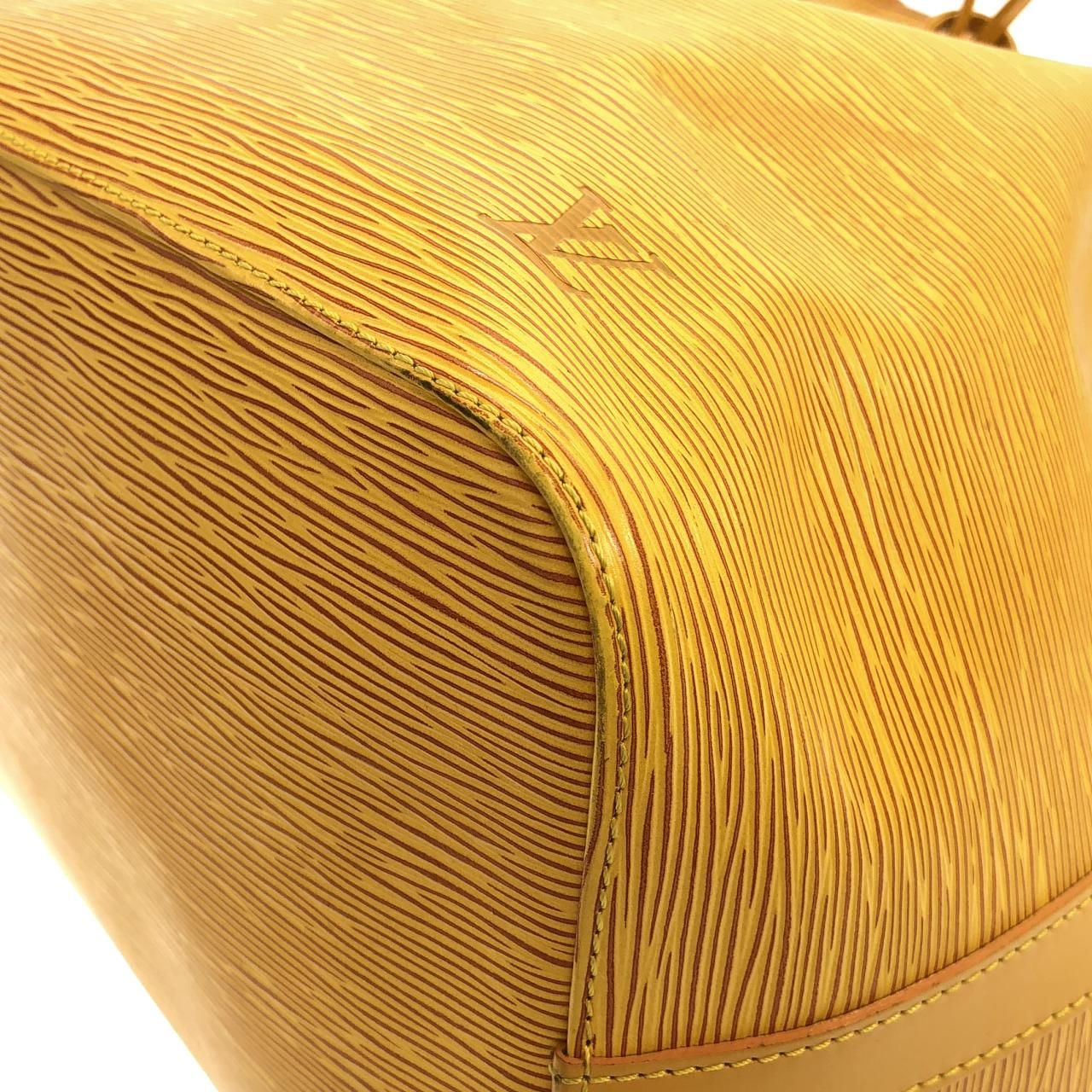 Louis Vuitton Epi Petit Noe Shoulder — view 3