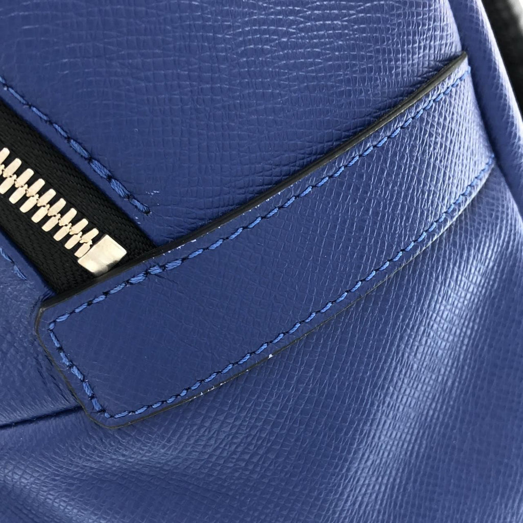 Louis Vuitton Taiga Discovery Backpack — view 5