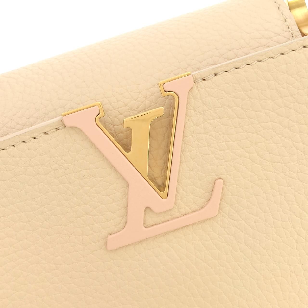 Louis Vuitton Capucines BB — view 4