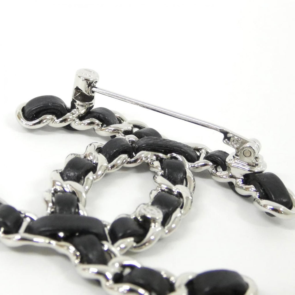 Chanel Brooch Silver — view 3