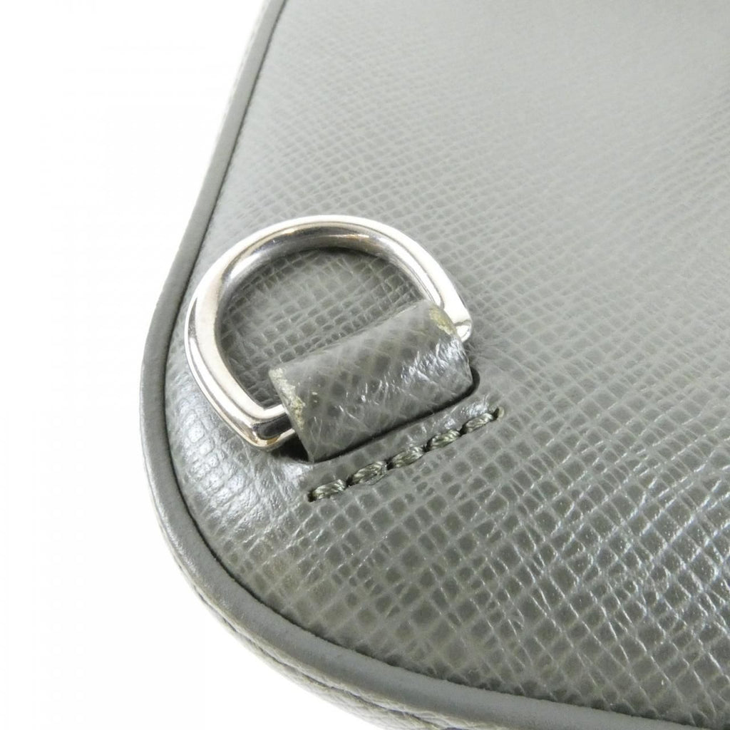 Louis Vuitton Taiga Avenue Sling — view 6