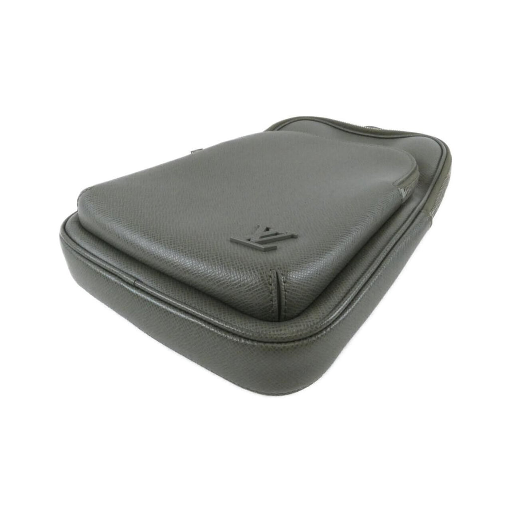 Louis Vuitton Taiga Avenue Sling — view 3