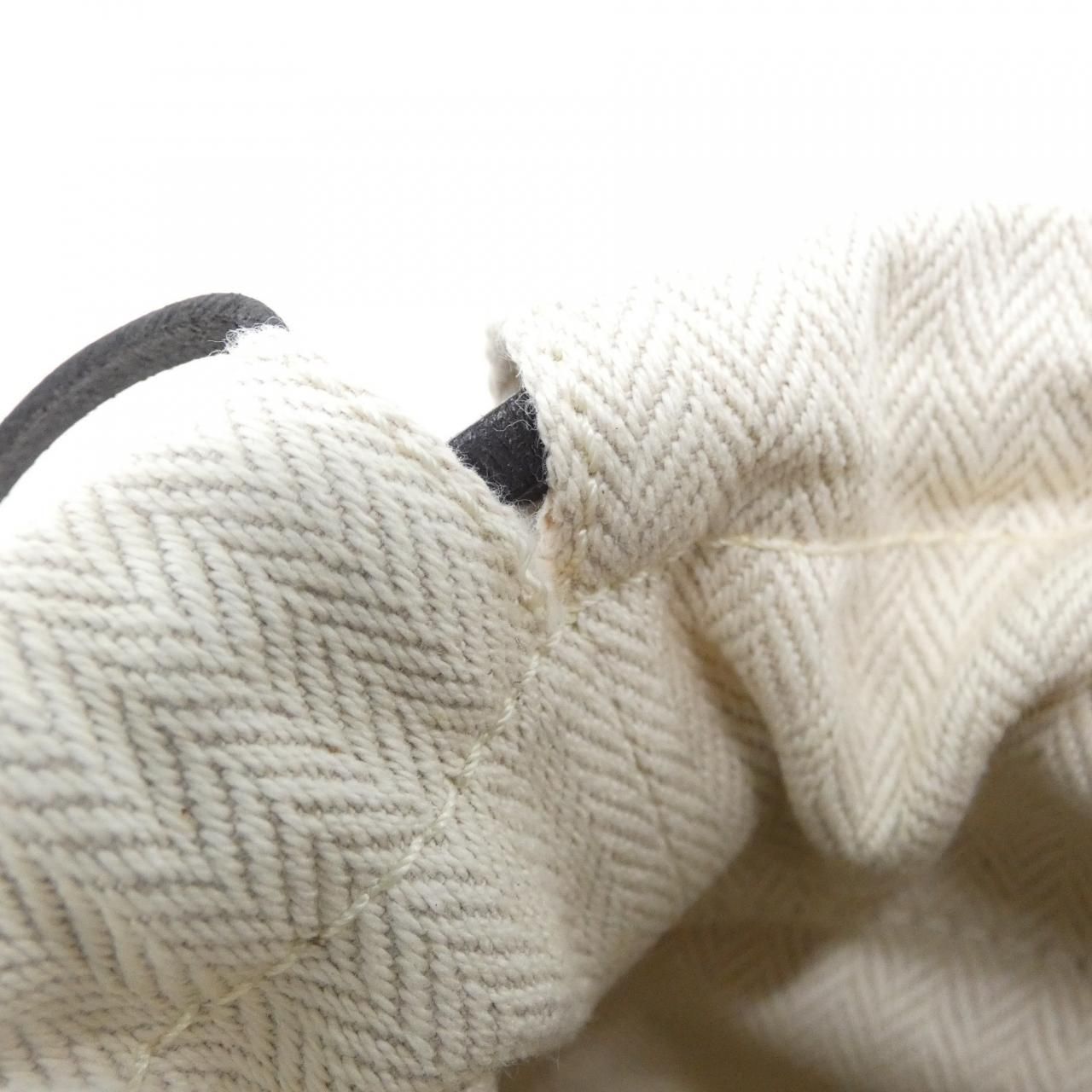 Loewe Beehive Basket Shoulder — view 8
